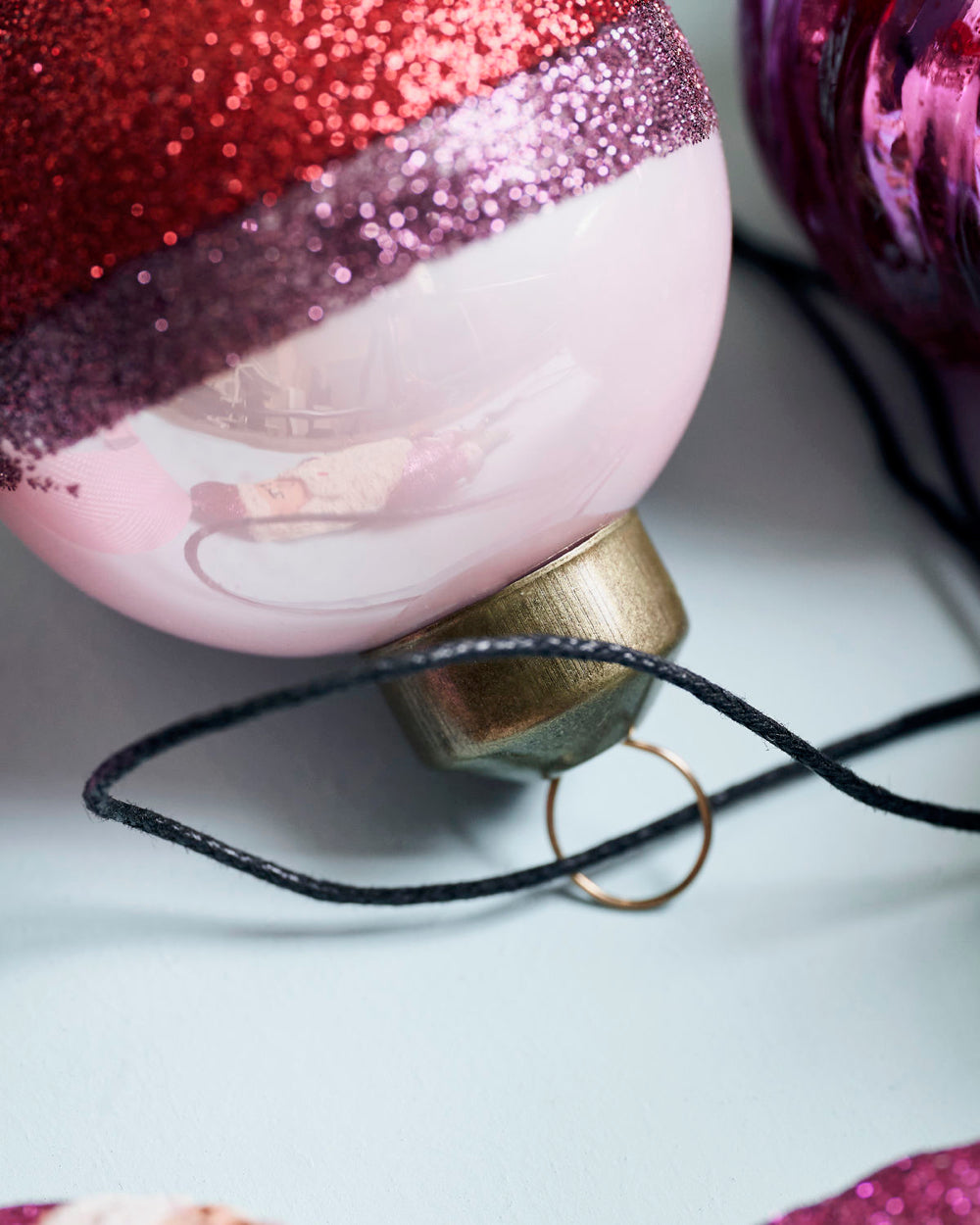 Glaskugle lyserød/rød/lilla 5 cm