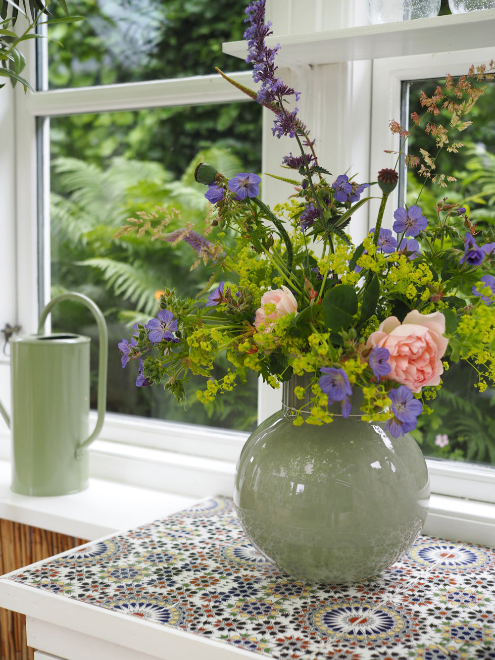 Rund grøn glasvase, 25 cm