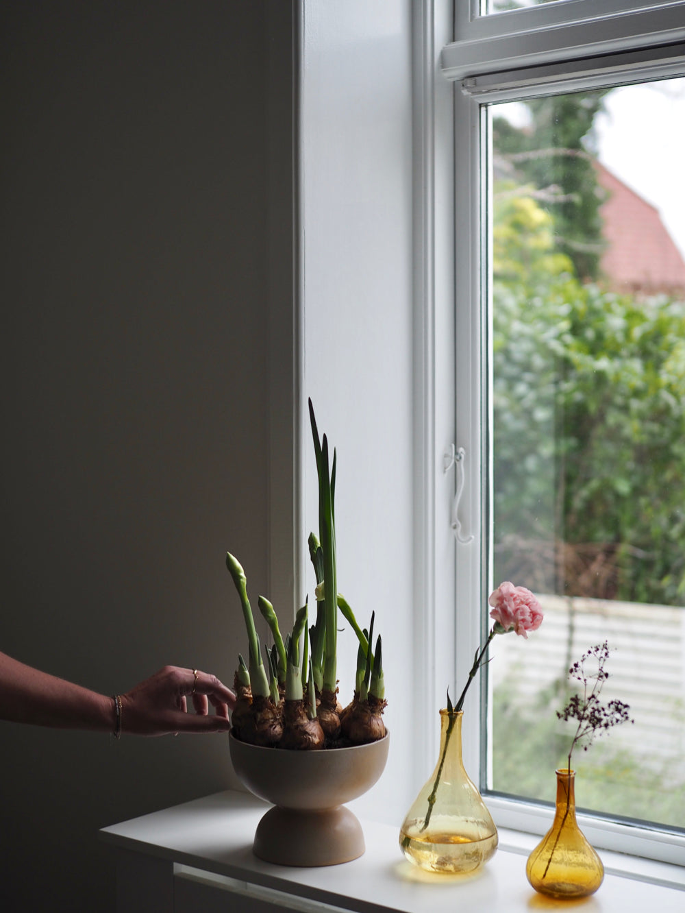 Stor gul glasvase af genbrugsglas