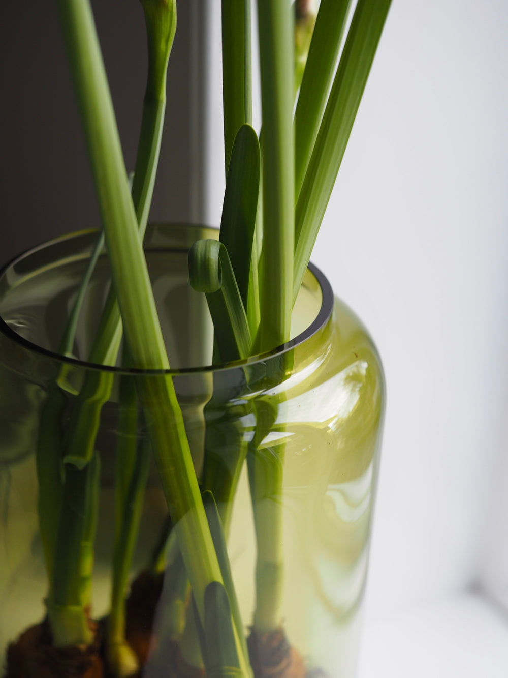 Grøn mundblæst vase