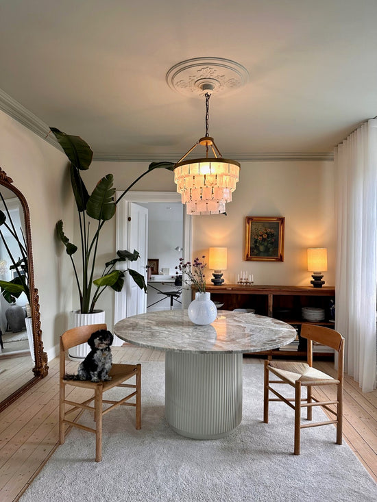 Rund hvid glasvase H: 25 cm.